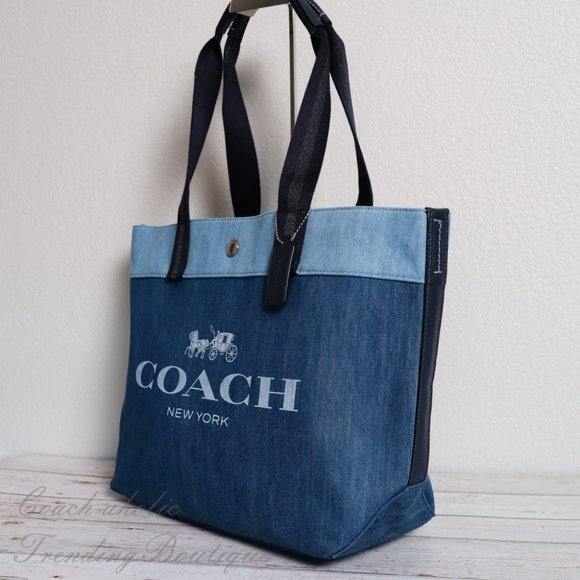 NWT Coach Denim Tote with Horse & Carriage - Picture 5 of 11